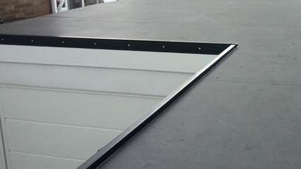 Toiture Impact - Flat roof - Commercial installation Elastomeric